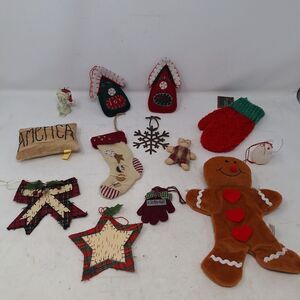 Country Christmas Ornaments Lot Of 13 Fabric Felt Hanging Decorations Holiday